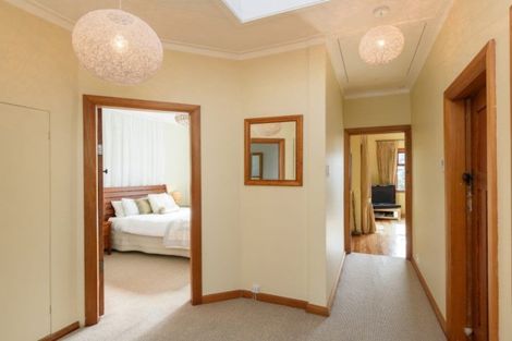 Photo of property in 27 Farnham Street, Mornington, Wellington, 6021