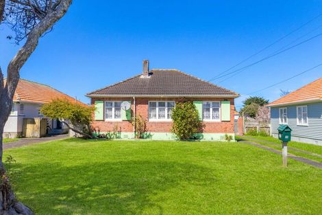 Photo of property in 13 Duigan Street, Gonville, Whanganui, 4501