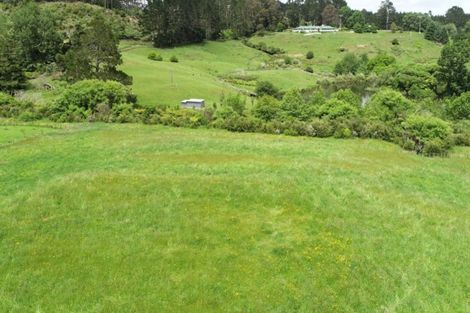 Photo of property in 135 Chamberlain Road, Bombay, 2675