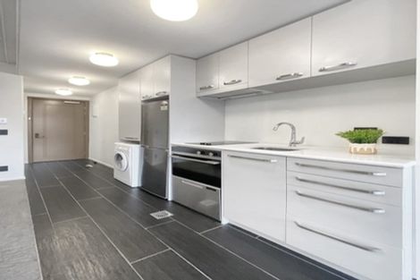 Photo of property in 2/3g Roxburgh Street, Mount Victoria, Wellington, 6011