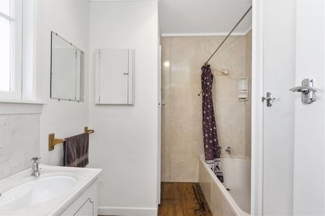 Photo of property in 28a Opal Drive, Papamoa Beach, Papamoa, 3118