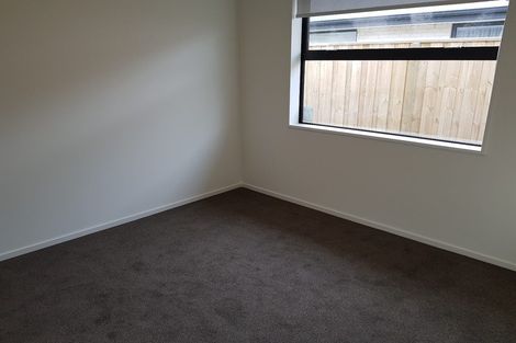 Photo of property in 17 Tutton (pvt) Mews, Rangiora, 7400