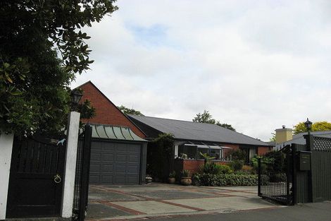 Photo of property in 227 Clyde Road, Burnside, Christchurch, 8053