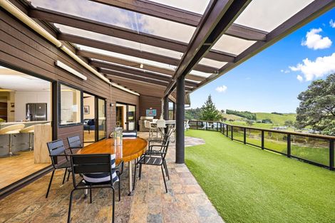 Photo of property in 1 Jackson Crescent, Mahurangi East, Warkworth, 0982