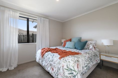 Photo of property in 46 Carrington Drive, Papamoa Beach, Papamoa, 3118