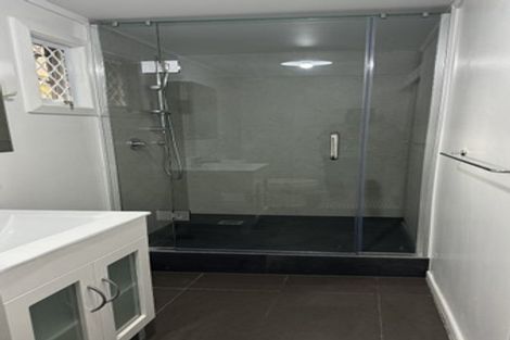 Photo of property in 277 Konini Road, Titirangi, Auckland, 0604