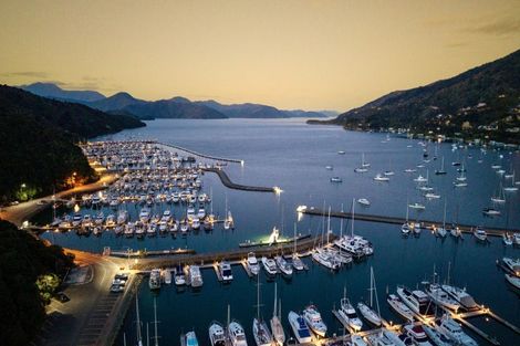 Photo of property in 23 Marina Drive, Waikawa, Picton, 7220