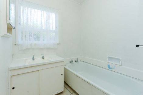 Photo of property in 28 Canterbury Street, Tamatea, Napier, 4112