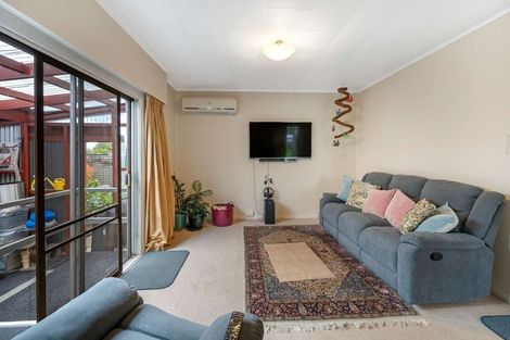 Photo of property in 102 Lucknow Street, Wairoa, 4108