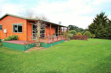 Photo of property in 192 Beach Road, Awamoa, Oamaru, 9495