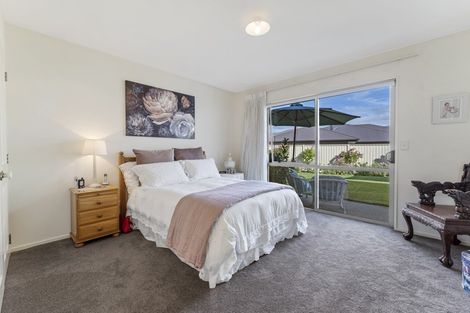 Photo of property in 8 Robertson Court, Cromwell, 9310