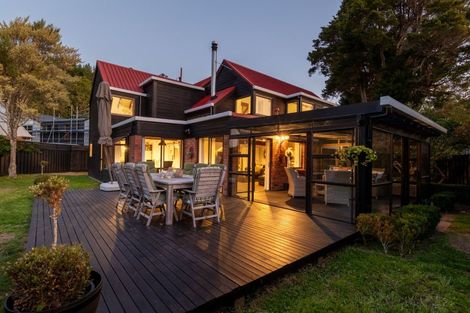 Photo of property in 11 Johnswood Grove, Clouston Park, Upper Hutt, 5018