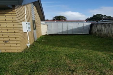 Photo of property in 2/11 Thomas Road, Flat Bush, Auckland, 2019