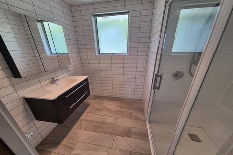 Photo of property in 1 Brenchley Road, Lyttelton, 8082