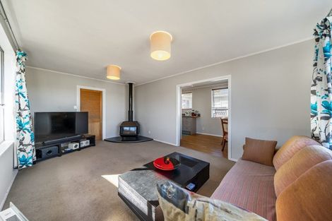 Photo of property in 20 Blueberry Grove, Timberlea, Upper Hutt, 5018