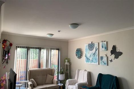 Photo of property in 11 Greenbough Lane, Greenhithe, Auckland, 0632