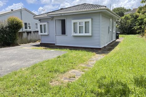 Photo of property in 324 Mount Albert Road, Mount Roskill, Auckland, 1041