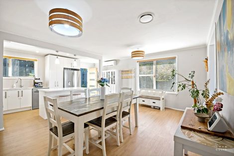 Photo of property in 186 Old Titirangi Road, Titirangi, Auckland, 0604