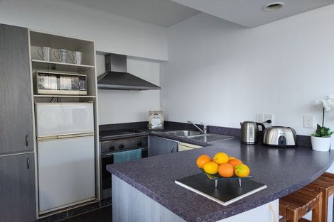 Photo of property in Terrace Tower Apartments, 6e/126 The Terrace, Wellington Central, Wellington, 6011