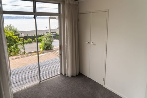 Photo of property in 14 Manahi Avenue, Kawaha Point, Rotorua, 3010