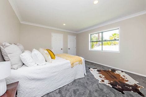 Photo of property in 2 Emyvalie Place, Dannemora, Auckland, 2016