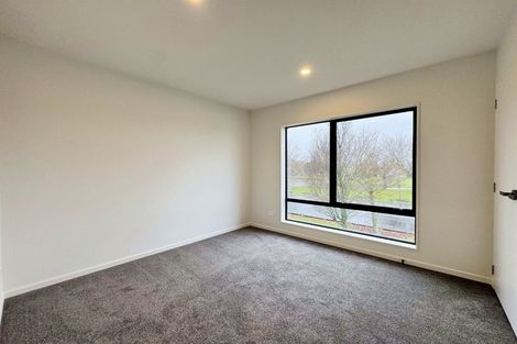 Photo of property in 2 Kuaka Drive, Takanini, 2112