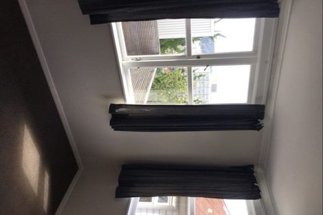 Photo of property in 289 The Terrace, Te Aro, Wellington, 6011