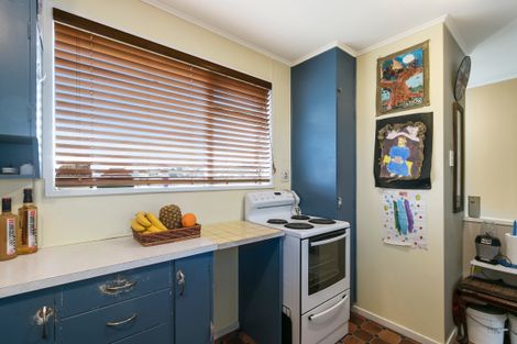 Photo of property in 31 Beaumaris Crescent, Ascot Park, Porirua, 5024