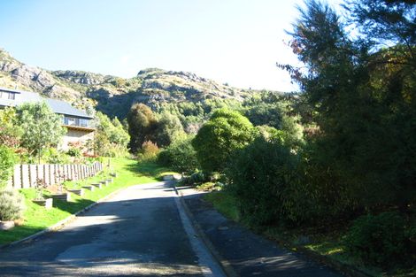Photo of property in 8 Hay's Rise, Governors Bay, Lyttelton, 8971