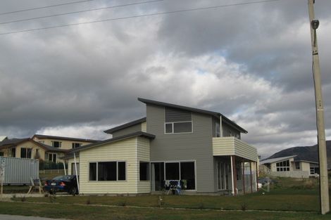 Photo of property in 187 Aubrey Road, Wanaka, 9305