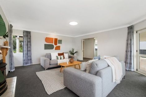 Photo of property in 45 Oxford Street, Te Puke, 3119