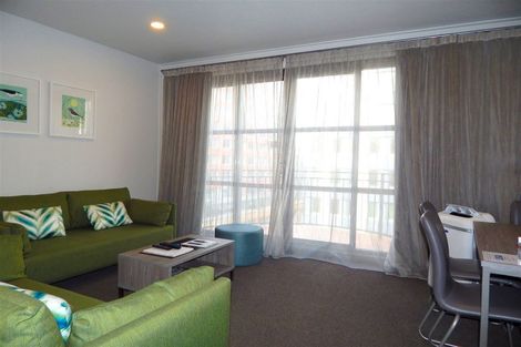 Photo of property in Atrium Towers, 8d/154 The Terrace, Wellington Central, Wellington, 6011