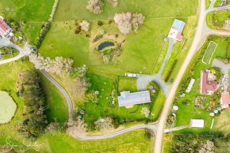 Photo of property in 147 Petley Road, Paparoa, 0571