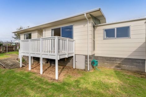 Photo of property in 16a Culzean Grove, Bell Block, New Plymouth, 4312