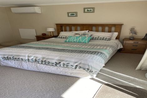 Photo of property in 19 Iwa Street, Mapua, 7005