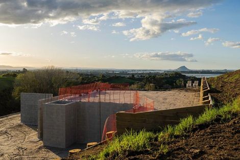 Photo of property in 34 Te Auhi Way, Welcome Bay, Tauranga, 3112