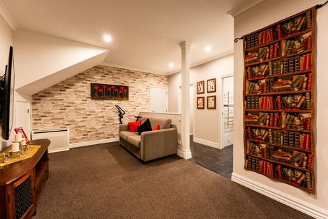Photo of property in 15a Kitchener Square, Highfield, Timaru, 7910