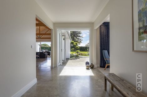 Photo of property in 88 Taupaki Road, Taupaki, Henderson, 0782