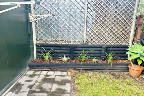 Photo of property in Cedar Court, 3/1 Ash Grove Circle, Haruru, 0204