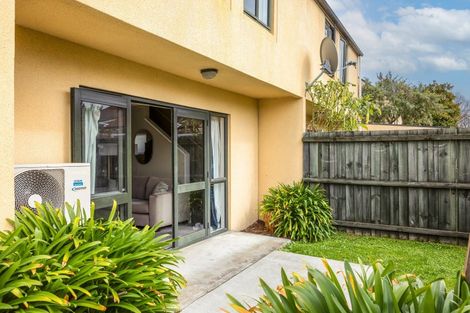 Photo of property in 4/36 Mathesons Road, Phillipstown, Christchurch, 8011