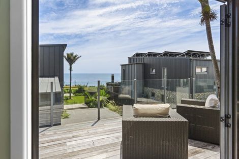 Photo of property in 18 Hine Street, New Plymouth, 4310