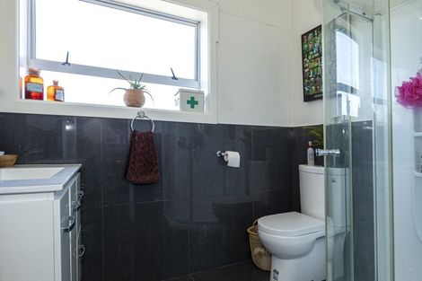Photo of property in 49 Douglas Street, Highfield, Timaru, 7910