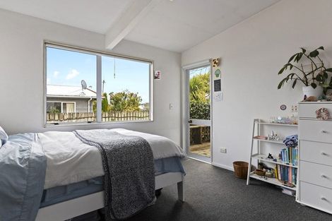 Photo of property in 6 Glengarry Place, Hilltop, Taupo, 3330