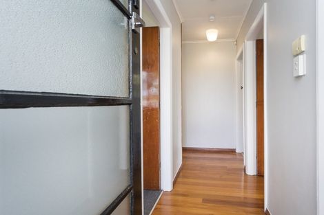 Photo of property in 32 Cardiff Street, Awapuni, Palmerston North, 4412