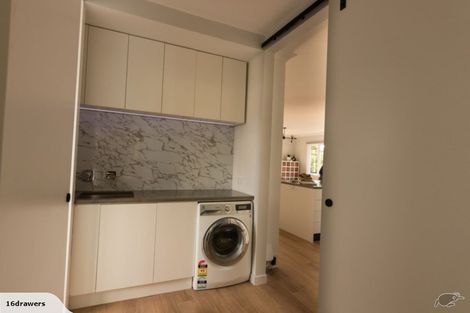 Photo of property in 113 Govett Avenue, Frankleigh Park, New Plymouth, 4310