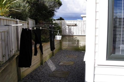 Photo of property in 40 Kaihuia Street, Northland, Wellington, 6012