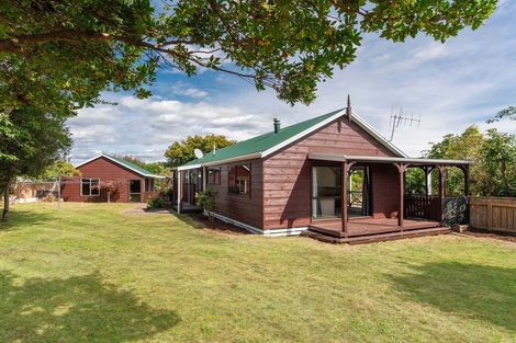 Photo of property in 4 Avon Close, Richmond Heights, Taupo, 3330