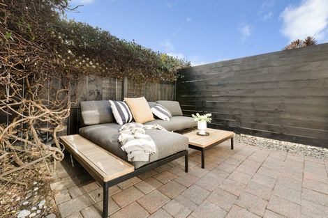 Photo of property in 2d Allison Avenue, Mount Maunganui, 3116