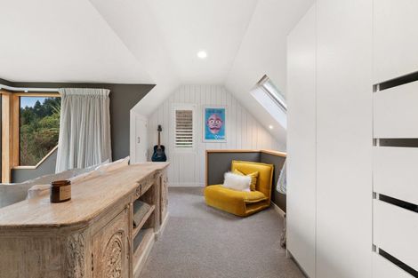 Photo of property in 32 Evergreen Place, Sunshine Bay, Queenstown, 9300