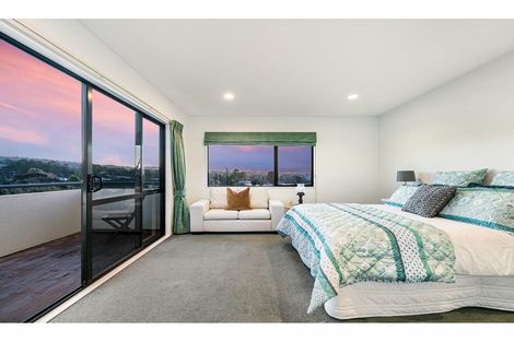 Photo of property in 45 Chamari Close, Titirangi, Auckland, 0604